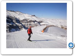 Skiing at Valle Nevada